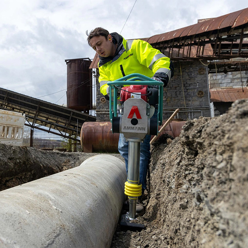 Lightweight Trench Rammer