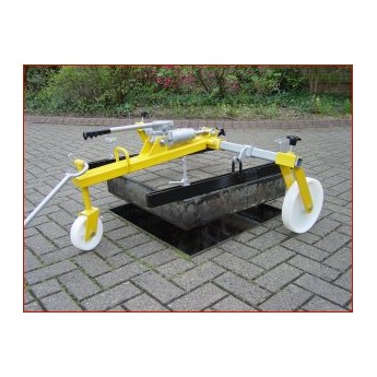 Hydraulic Manhole Lifter with Spreader Bars & Storage Box