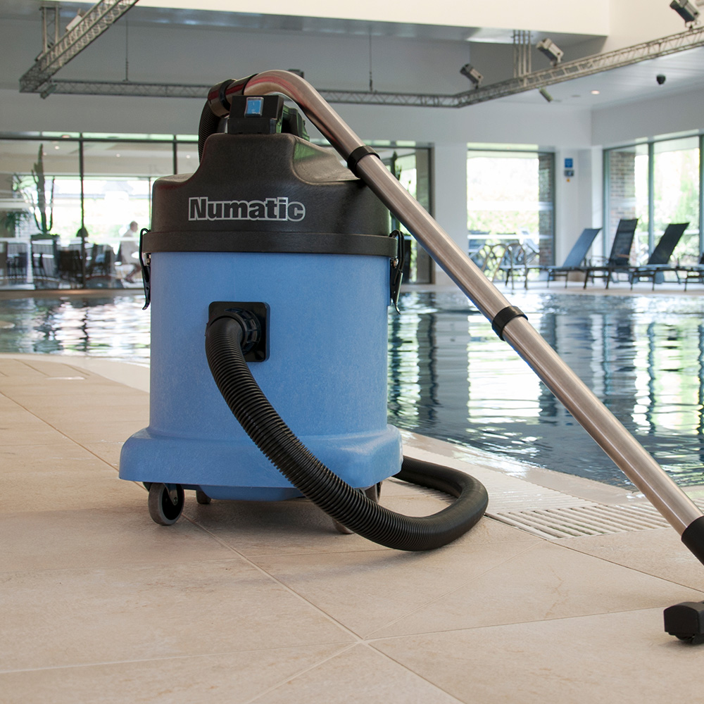 Vacuum & Carpet Cleaners Hire